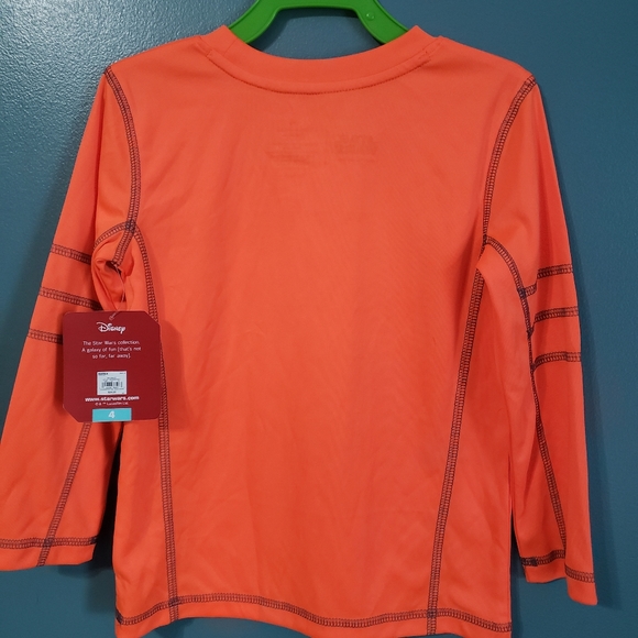 4T 2 swim trunks + NWT rashguard - Picture 8 of 10